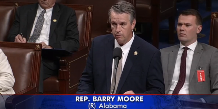 House Passes Bill to Deport Undocumented Immigrants Convicted of DUIs