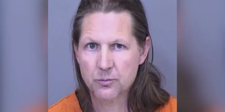 California Man Charged with Murder After Killing Dementia-Stricken Wife in Arizona Care Facility