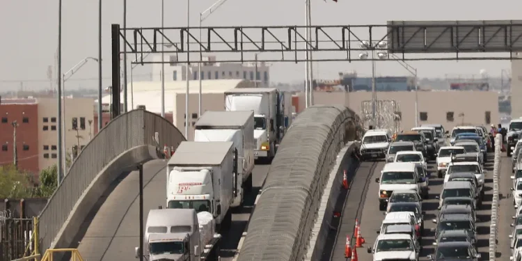 40 Truckers Lose U.S. Licenses Over Poor English Skills
