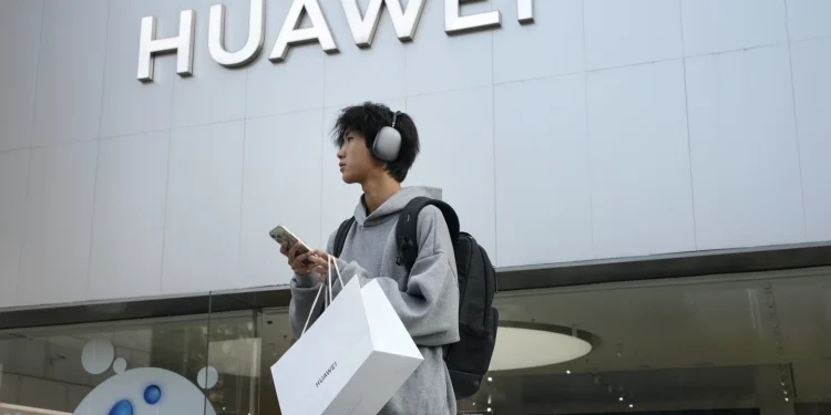 US Judge Rules Huawei Must Face Racketeering and Criminal Charges